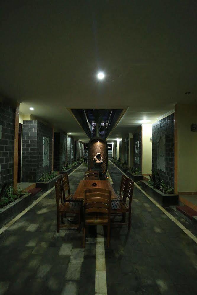 Jimbaran Lestari Hotel & Residence - Spa Exterior foto