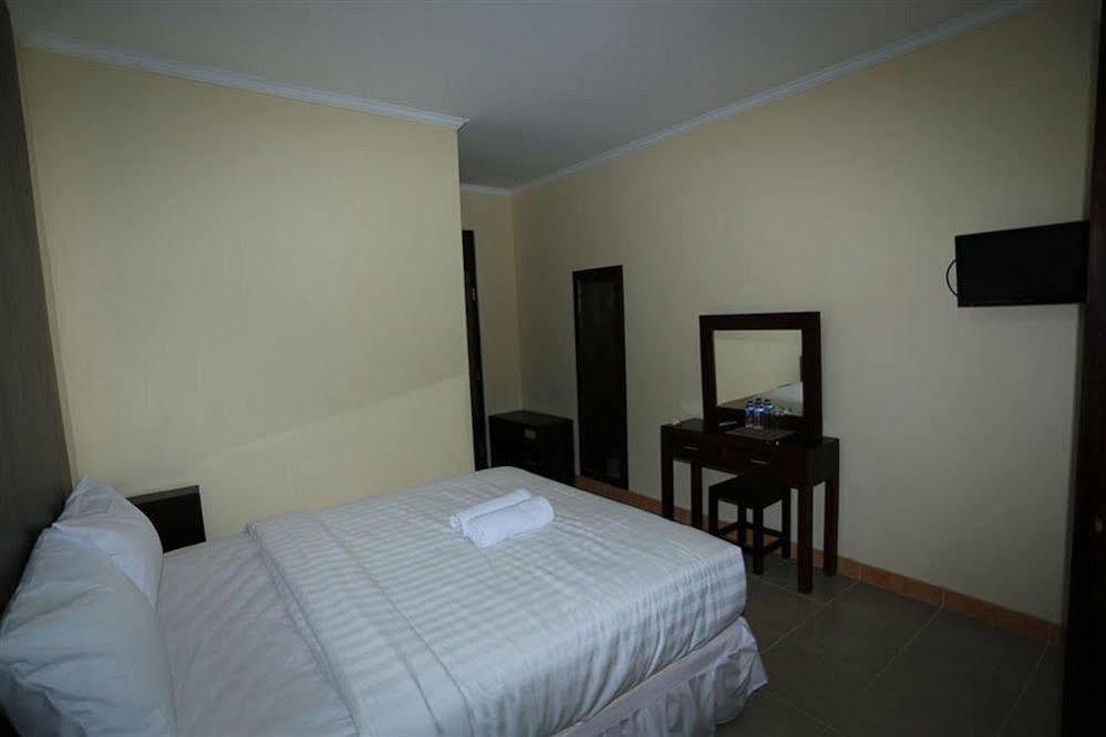 Jimbaran Lestari Hotel & Residence - Spa Exterior foto