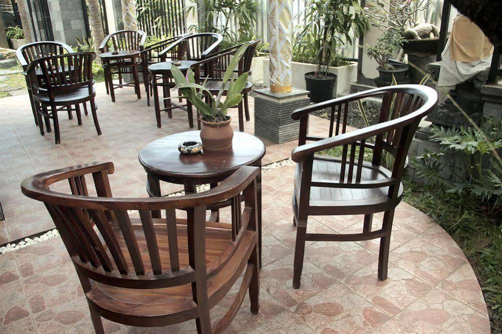 Jimbaran Lestari Hotel & Residence - Spa Exterior foto